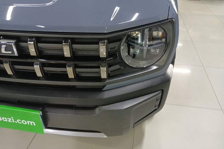 Used Haval X DOG 2022 1.5T DCT Two-Wheel Drive Trendy Edition Left Front Headlight