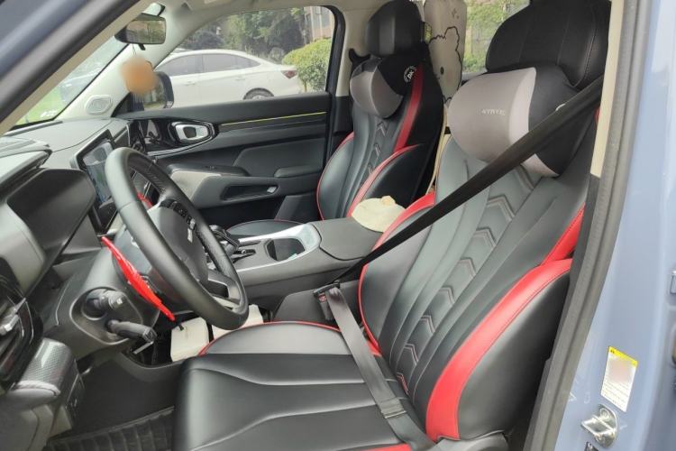 Used Haval X DOG 2022 1.5T DCT Two-Wheel Drive Trendy Edition Left Front Seat