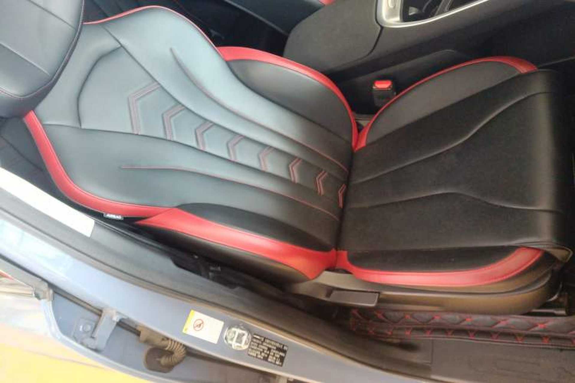 Used Haval X DOG 2022 1.5T DCT Two-Wheel Drive Trendy Edition Right Front Seat