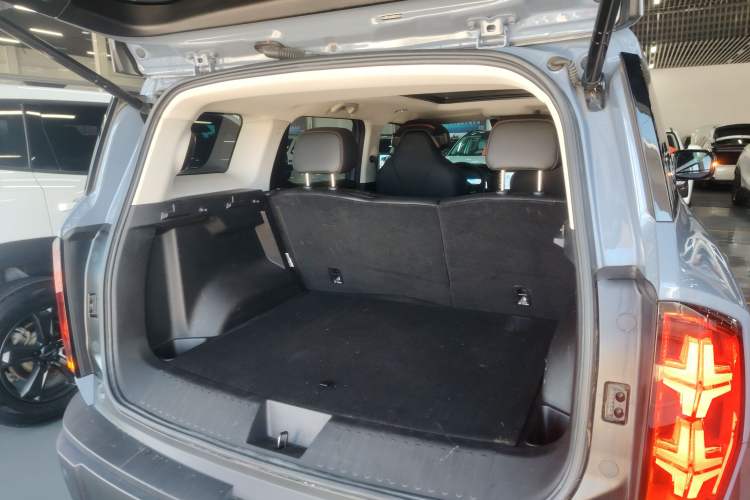 Used Haval X DOG 2022 1.5T DCT Two-Wheel Drive Trendy Edition Trunk