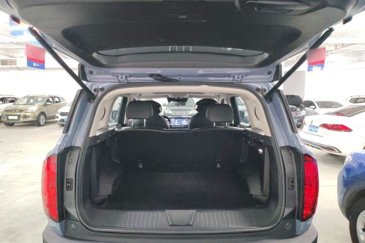 Used Haval X DOG 2022 1.5T DCT Two-Wheel Drive Trendy Edition Trunk