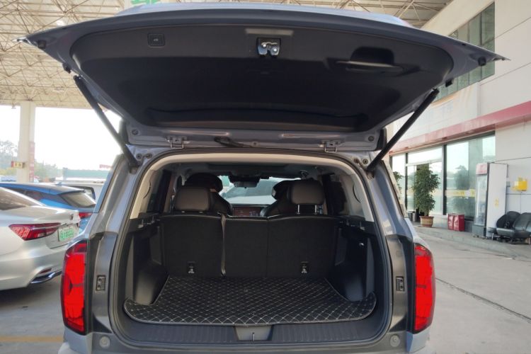 Used Haval X DOG 2022 1.5T DCT Two-Wheel Drive Trendy Edition Trunk