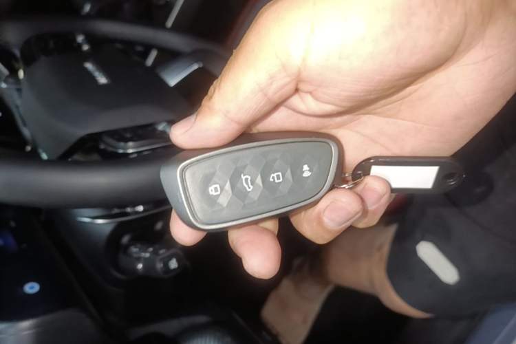 Used Haval X DOG 2022 1.5T DCT Four-Wheel Drive Trendy Wild Edition Vehicle Key