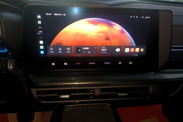 Used Haval X DOG 2022 1.5T DCT Four-Wheel Drive Trendy Wild Edition Audio And AC Panel