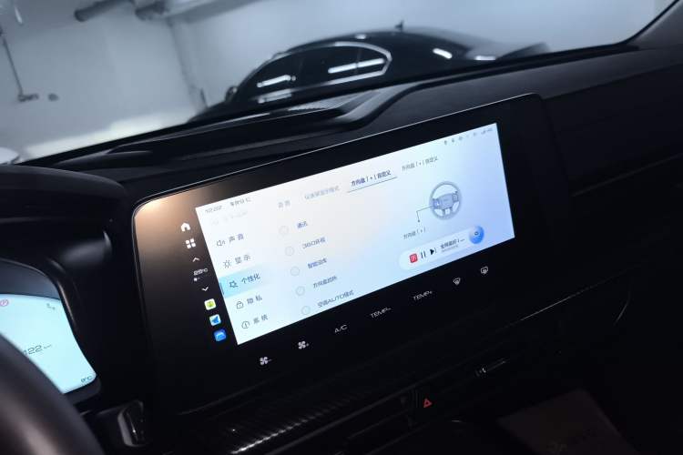 Used Haval X DOG 2022 1.5T DCT Four-Wheel Drive Trendy Wild Edition Audio And AC Panel