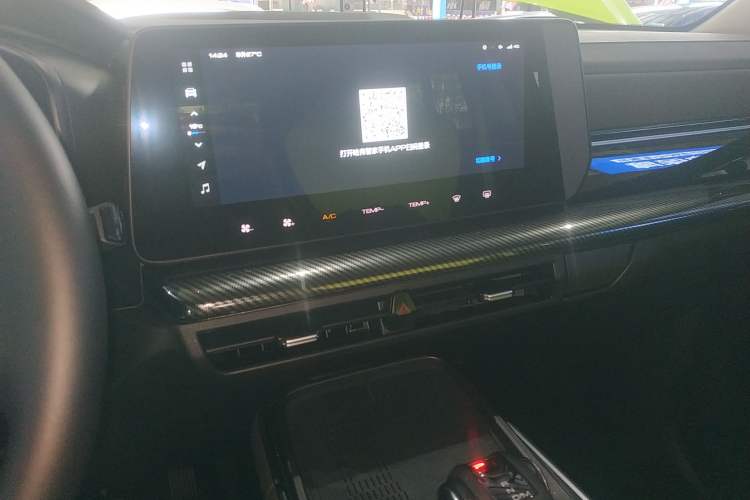Used Haval X DOG 2022 1.5T DCT Four-Wheel Drive Trendy Wild Edition Audio And AC Panel
