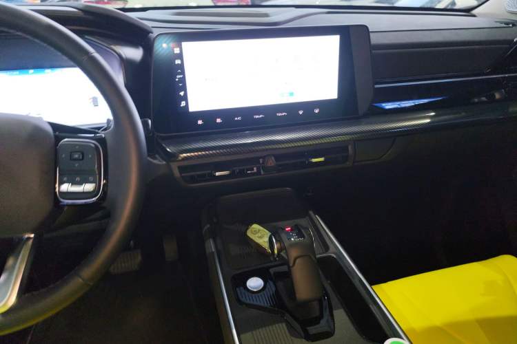 Used Haval X DOG 2022 1.5T DCT Two-Wheel Drive Trendy Edition Audio And AC Panel