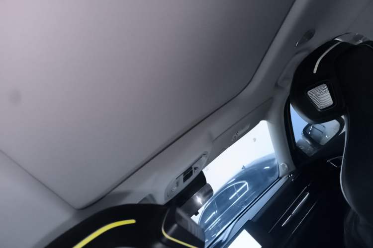 Used Haval X DOG 2022 1.5T DCT Four-Wheel Drive Trendy Wild Edition Headliner