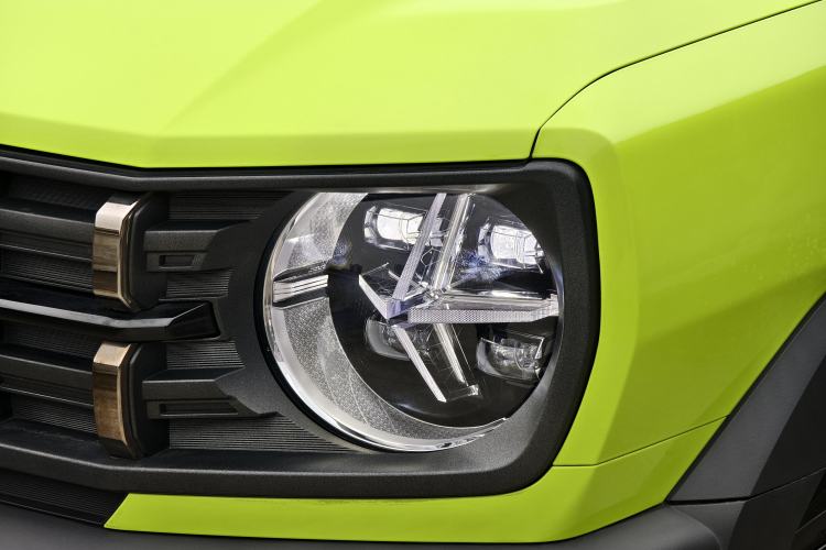 Used Haval X DOG 2022 1.5T DCT Four-Wheel Drive Trendy Wild Edition Left Front Headlight