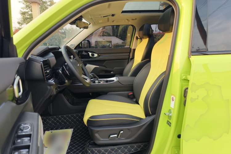 Used Haval X DOG 2022 1.5T DCT Four-Wheel Drive Trendy Wild Edition Left Front Seat