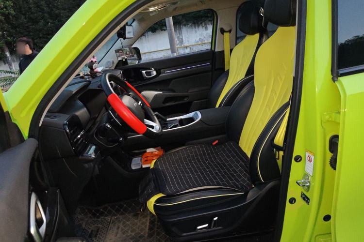 Used Haval X DOG 2022 1.5T DCT Two-Wheel Drive Trendy Edition Left Front Seat