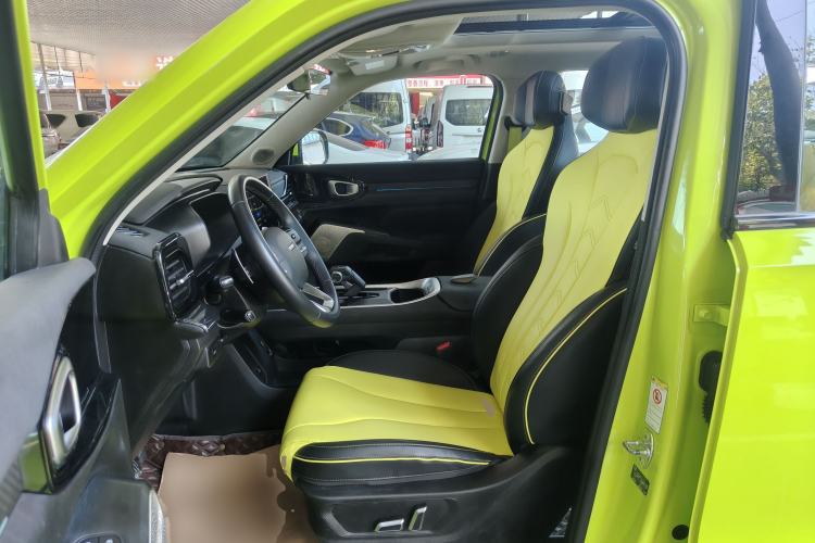 Used Haval X DOG 2022 1.5T DCT Two-Wheel Drive Trendy Edition Left Front Seat
