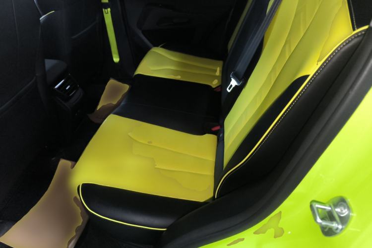 Used Haval X DOG 2022 1.5T DCT Four-Wheel Drive Trendy Wild Edition Left Rear Seat