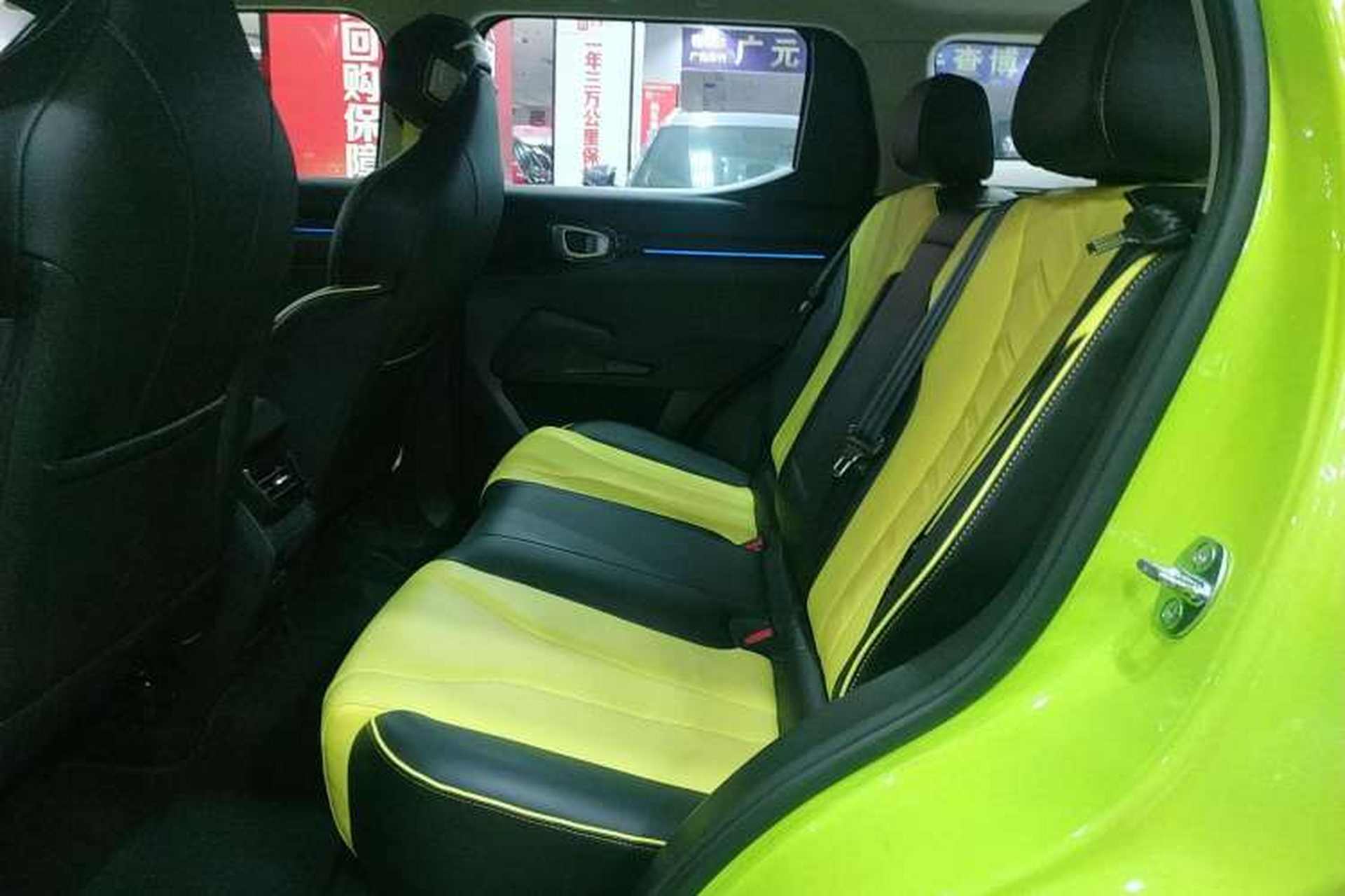 Used Haval X DOG 2022 1.5T DCT Four-Wheel Drive Trendy Wild Edition Left Rear Seat