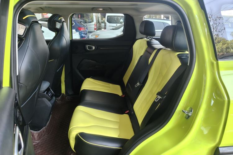 Used Haval X DOG 2022 1.5T DCT Two-Wheel Drive Trendy Edition Left Rear Seat