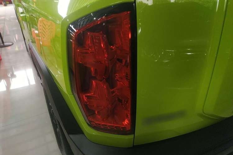 Used Haval X DOG 2022 1.5T DCT Four-Wheel Drive Trendy Wild Edition Left Rear Taillight