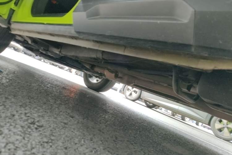 Used Haval X DOG 2022 1.5T DCT Two-Wheel Drive Trendy Edition Left Side Sill