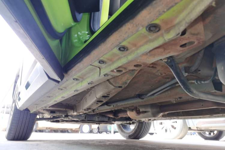 Used Haval X DOG 2022 1.5T DCT Two-Wheel Drive Trendy Edition Left Side Sill