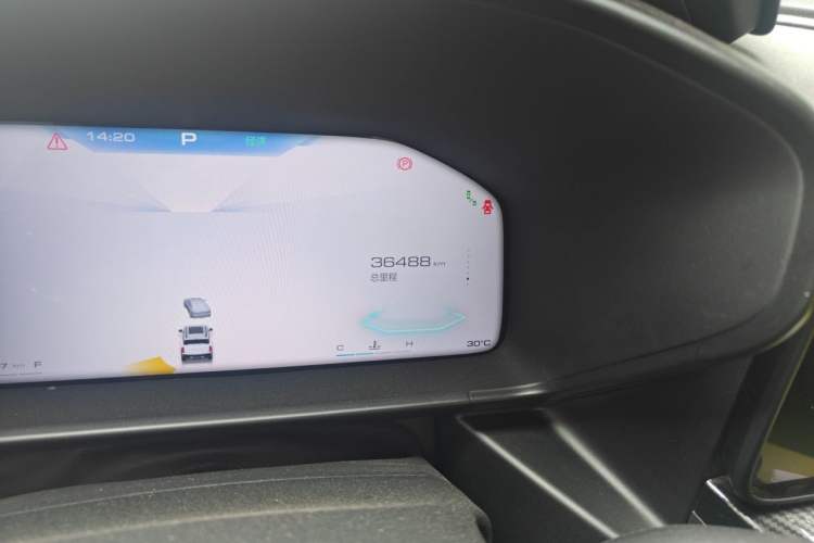 Used Haval X DOG 2022 1.5T DCT Four-Wheel Drive Trendy Wild Edition Odometer Close Up