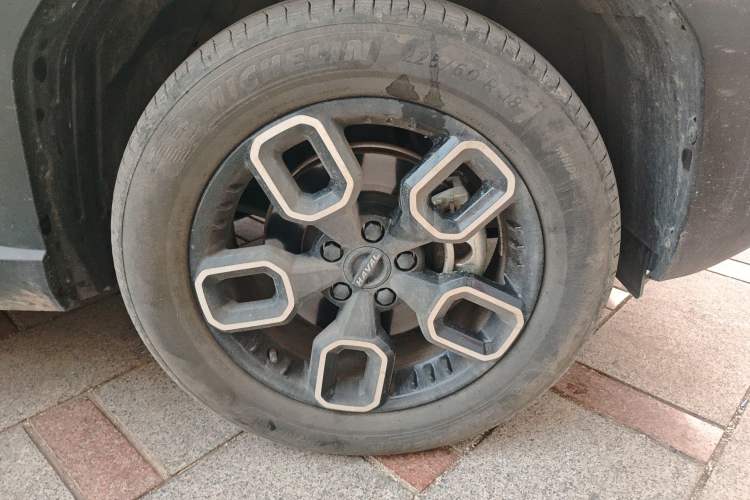 Used Haval X DOG 2022 1.5T DCT Two-Wheel Drive Trendy Edition Right Front Wheel Hub