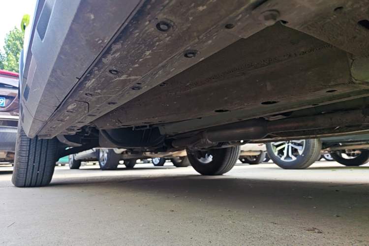 Used Haval X DOG 2022 1.5T DCT Four-Wheel Drive Trendy Wild Edition Right Side Sill