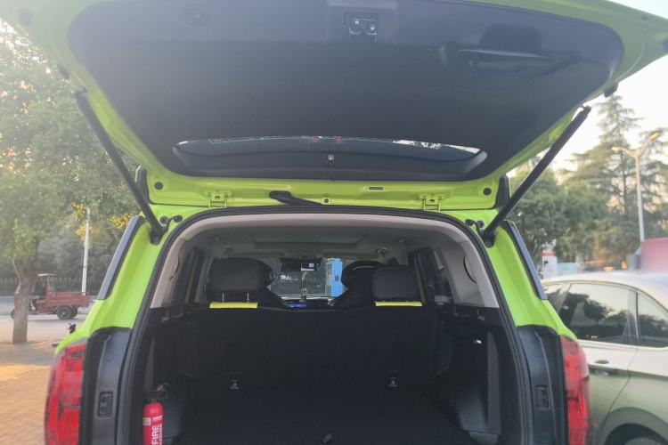 Used Haval X DOG 2022 1.5T DCT Two-Wheel Drive Trendy Edition Trunk