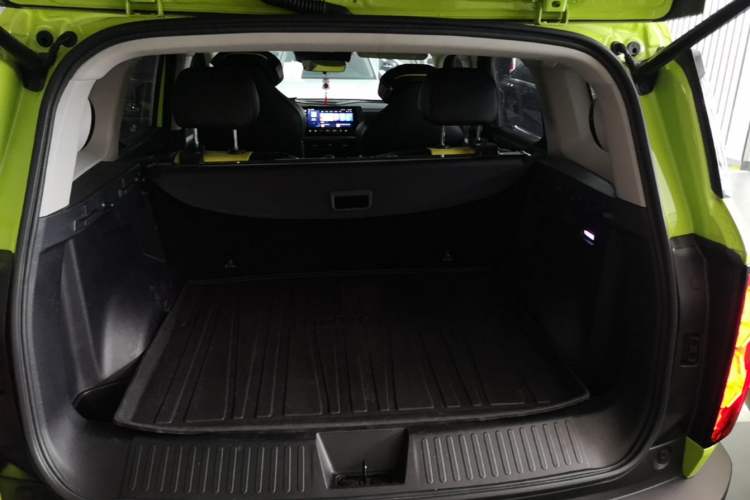 Used Haval X DOG 2022 1.5T DCT Two-Wheel Drive Trendy Edition Trunk