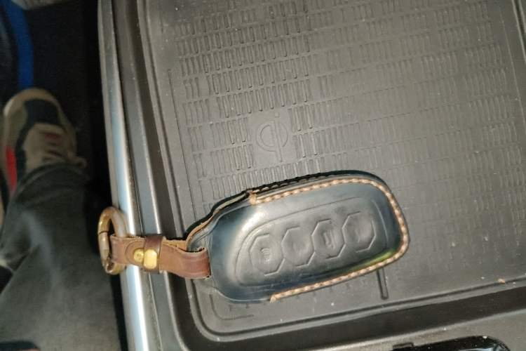 Used Haval X DOG 2022 1.5T DCT Two-Wheel Drive Trendy Edition Vehicle Key