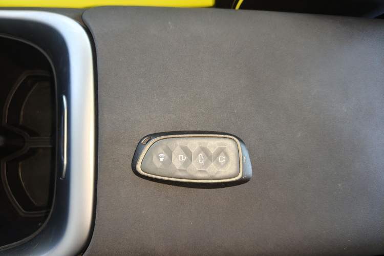 Used Haval X DOG 2022 1.5T DCT Two-Wheel Drive Trendy Edition Vehicle Key