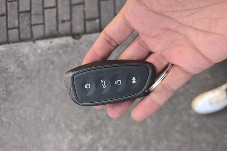 Used Haval X DOG 2022 1.5T DCT Two-Wheel Drive Trendy Edition Vehicle Key