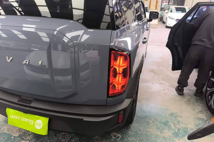 Used Haval X DOG 2022 1.5T DCT Two-Wheel Drive Trendy Sound Edition Right Rear Taillight