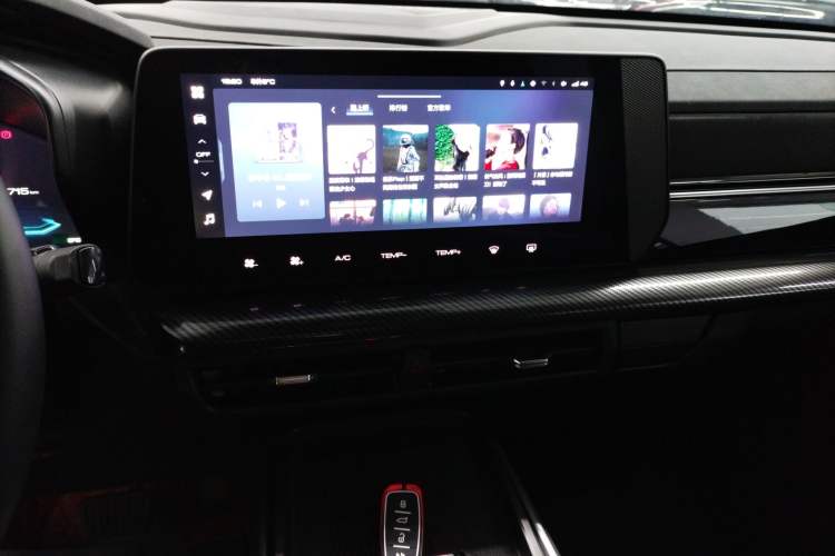 Used Haval X DOG 2022 1.5T DCT Two-Wheel Drive Trendy Edition Audio And AC Panel