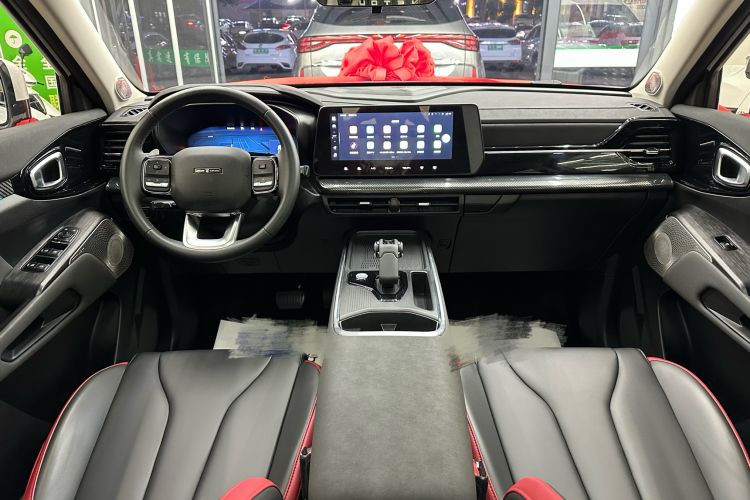 Used Haval X DOG 2022 1.5T DCT Two-Wheel Drive Trendy Edition Center Console