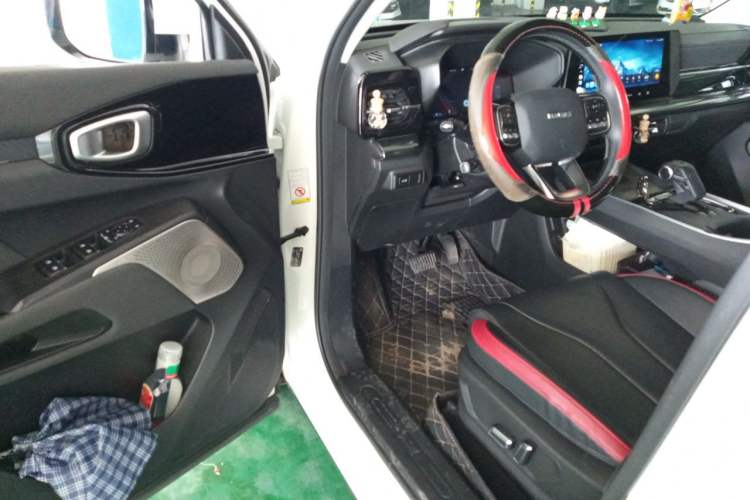 Used Haval X DOG 2022 1.5T DCT Two-Wheel Drive Trendy Edition Driver Seat