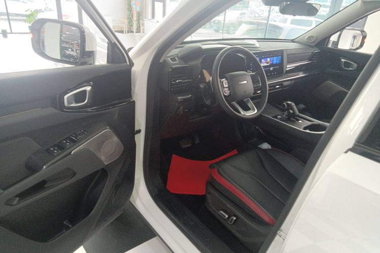 Used Haval X DOG 2022 1.5T DCT Two-Wheel Drive Trendy & Cool Edition Driver Seat