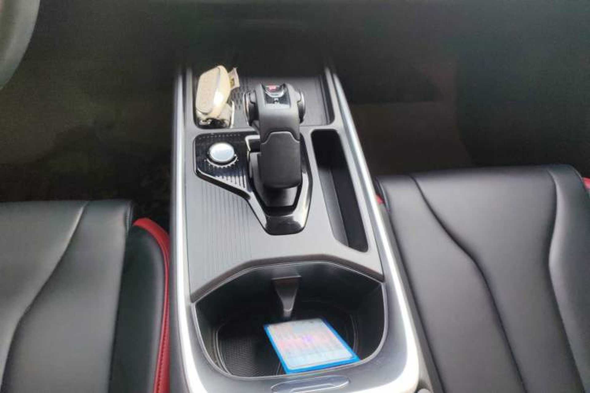 Used Haval X DOG 2022 1.5T DCT Two-Wheel Drive Trendy Sound Edition Gear Lever