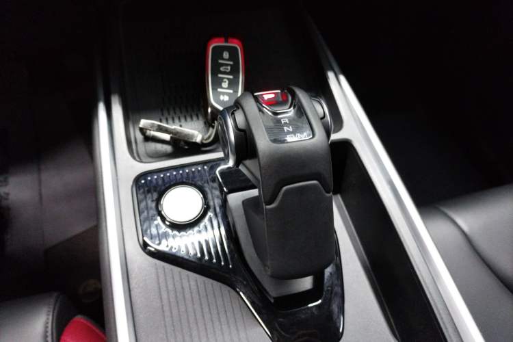 Used Haval X DOG 2022 1.5T DCT Two-Wheel Drive Trendy Edition Gear Lever