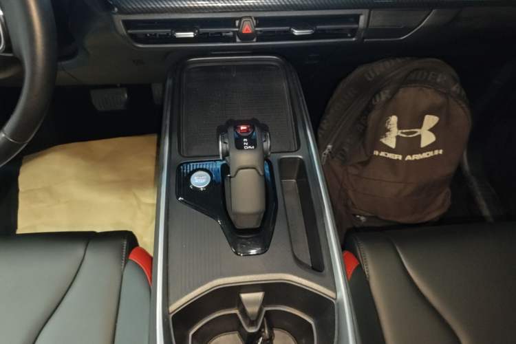 Used Haval X DOG 2022 1.5T DCT Two-Wheel Drive Trendy Edition Gear Lever