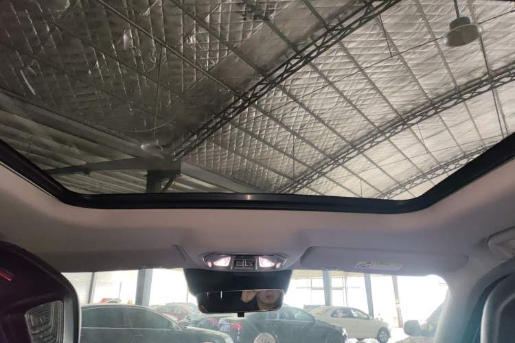 Used Haval X DOG 2022 1.5T DCT Two-Wheel Drive Trendy Edition Headliner