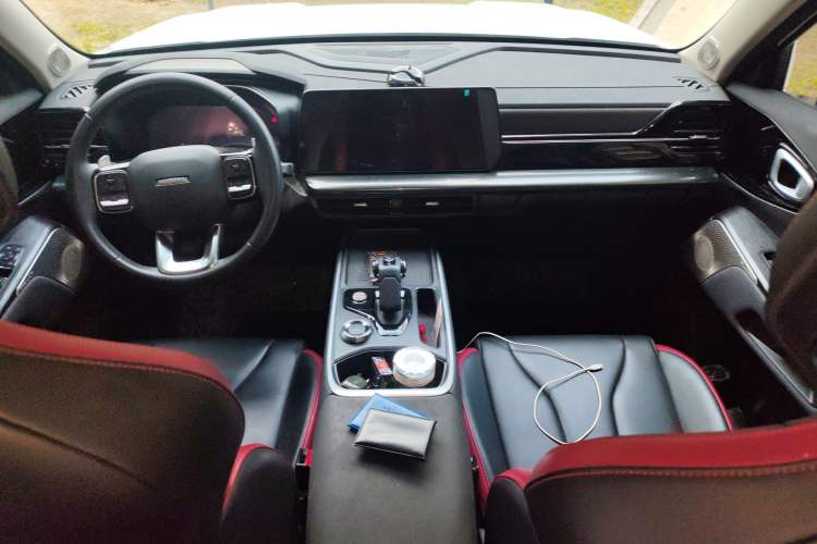 Used Haval X DOG 2022 1.5T DCT Four-Wheel Drive Trendy Wild Edition Interior 2