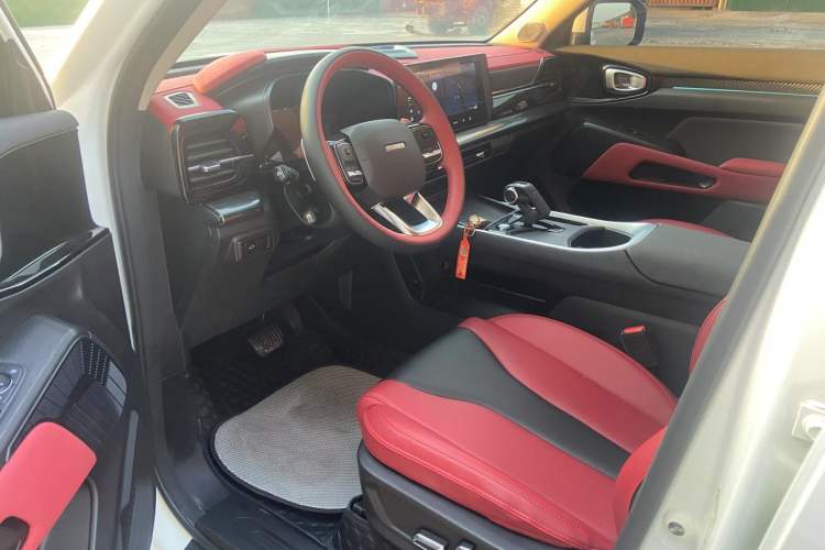 Used Haval X DOG 2022 1.5T DCT Two-Wheel Drive Trendy & Cool Edition Interior 2