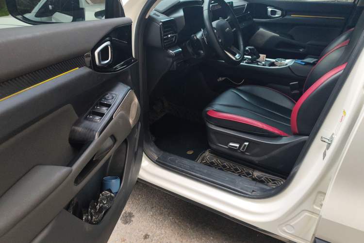 Used Haval X DOG 2022 1.5T DCT Four-Wheel Drive Trendy Wild Edition Interior 3