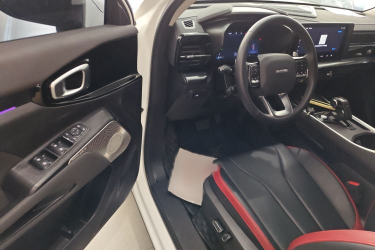 Used Haval X DOG 2022 1.5T DCT Two-Wheel Drive Trendy Edition Interior 3