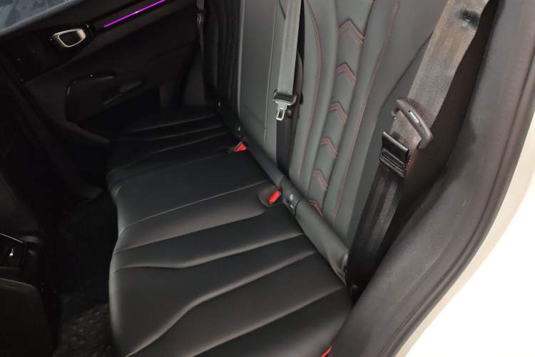 Used Haval X DOG 2022 1.5T DCT Two-Wheel Drive Trendy Edition Interior 4
