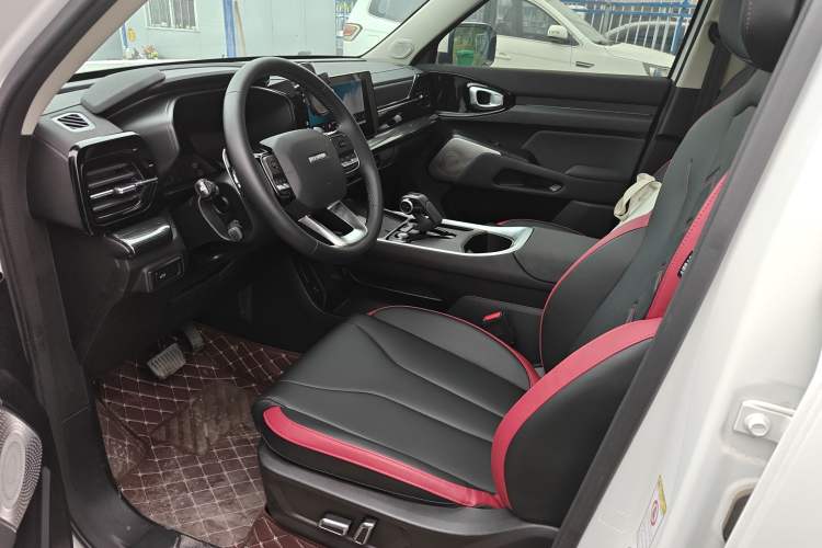 Used Haval X DOG 2022 1.5T DCT Two-Wheel Drive Trendy Edition Left Front Seat