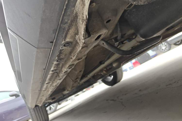 Used Haval X DOG 2022 1.5T DCT Two-Wheel Drive Trendy Edition Left Side Sill