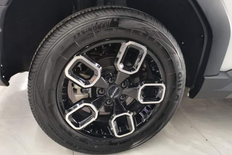 Used Haval X DOG 2022 1.5T DCT Two-Wheel Drive Trendy Sound Edition Right Rear Wheel Hub