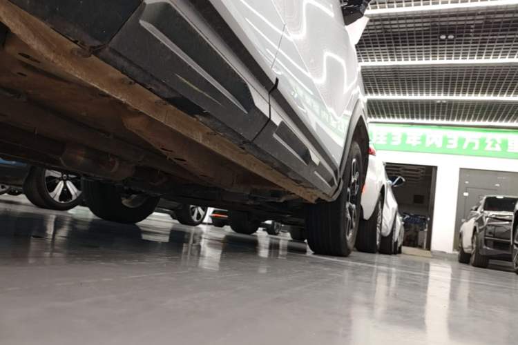 Used Haval X DOG 2022 1.5T DCT Two-Wheel Drive Trendy Edition Right Side Sill