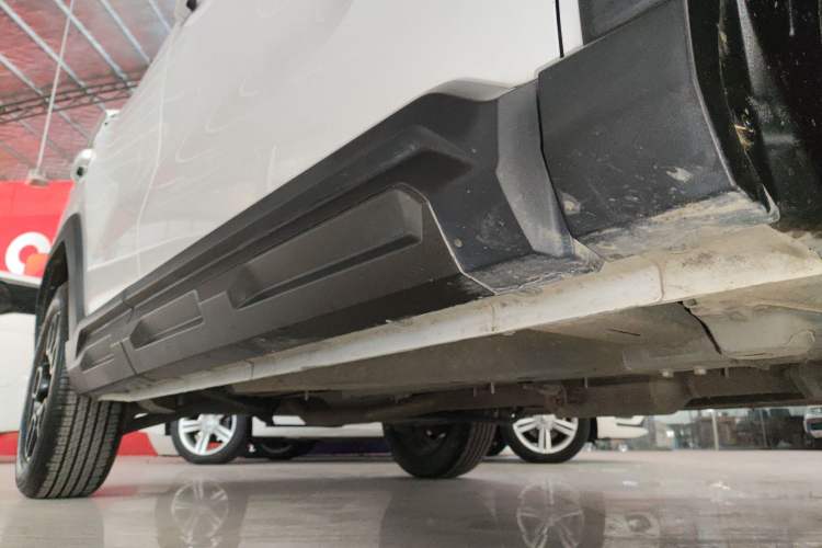 Used Haval X DOG 2022 1.5T DCT Two-Wheel Drive Trendy Edition Right Side Sill