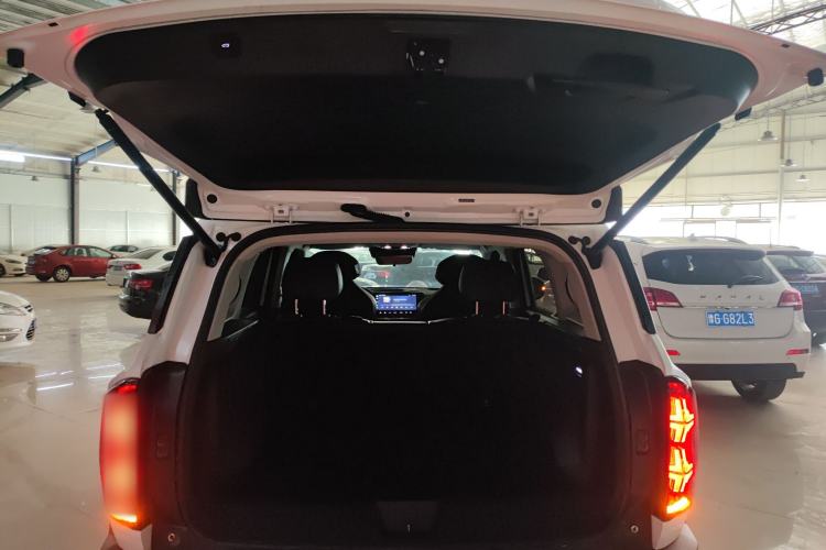 Used Haval X DOG 2022 1.5T DCT Two-Wheel Drive Trendy Edition Trunk